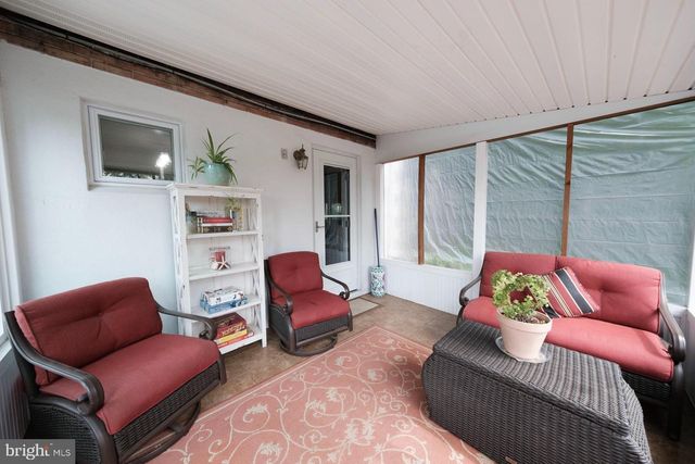 229 GRANDE VALLEY RD, Reading, PA 19606