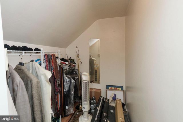 229 GRANDE VALLEY RD, Reading, PA 19606