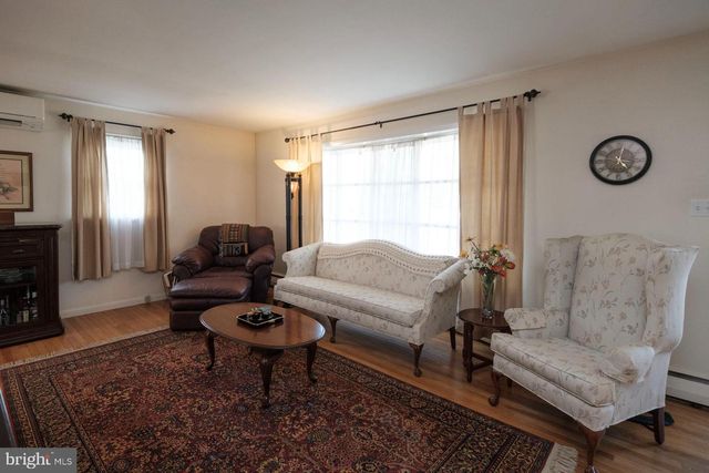 229 GRANDE VALLEY RD, Reading, PA 19606