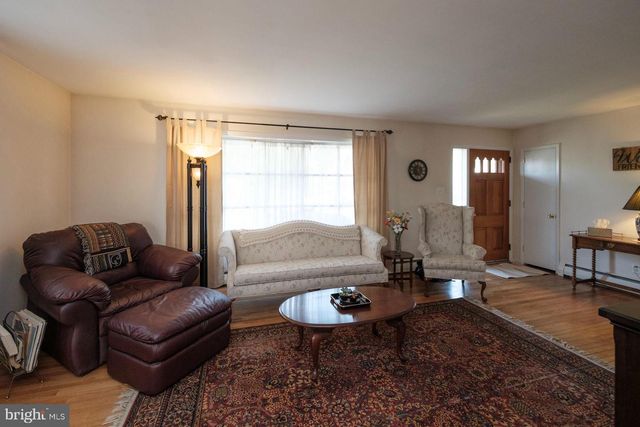 229 GRANDE VALLEY RD, Reading, PA 19606