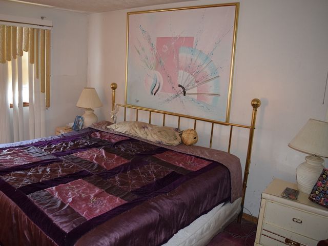 8220 S Mozart Street, Chicago, IL 60652