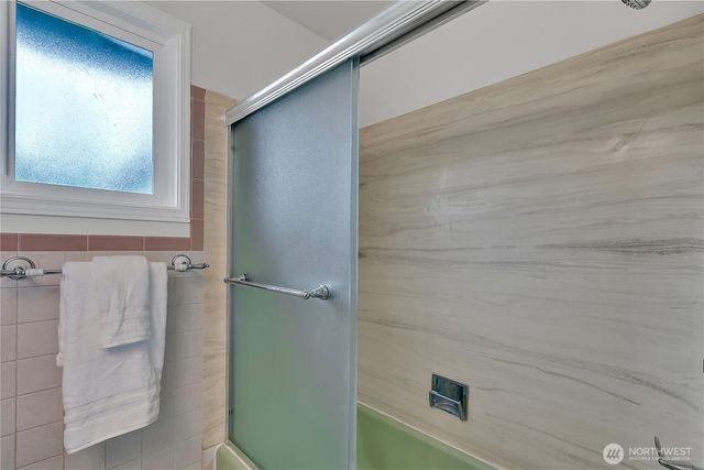 9511 Maple Avenue SW, Lakewood, WA 98499