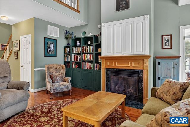 946 STONEY CREEK EAST, Nellysford, VA 22958