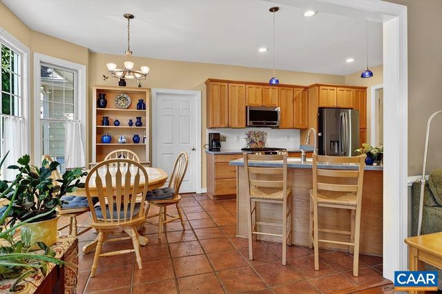 946 STONEY CREEK EAST, Nellysford, VA 22958