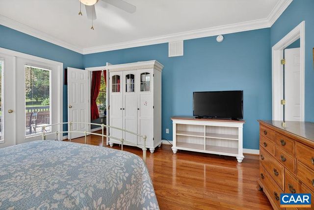 946 STONEY CREEK EAST, Nellysford, VA 22958