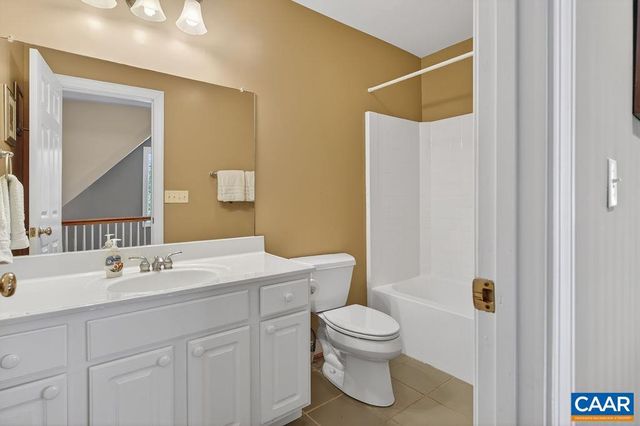 946 STONEY CREEK EAST, Nellysford, VA 22958