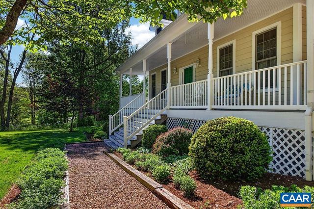 946 STONEY CREEK EAST, Nellysford, VA 22958