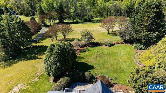946 STONEY CREEK EAST, Nellysford, VA 22958
