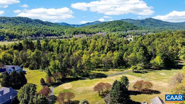 946 STONEY CREEK EAST, Nellysford, VA 22958