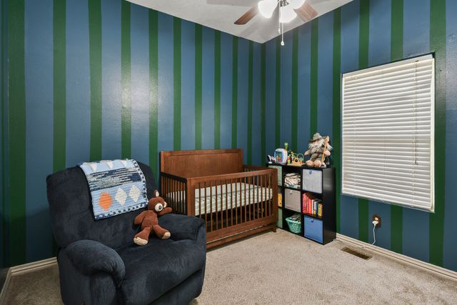 2481 W Chatsworth Court, Springfield, MO 65810