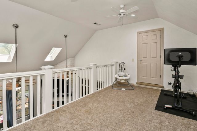 2481 W Chatsworth Court, Springfield, MO 65810