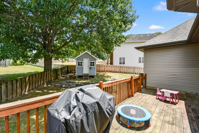 2481 W Chatsworth Court, Springfield, MO 65810