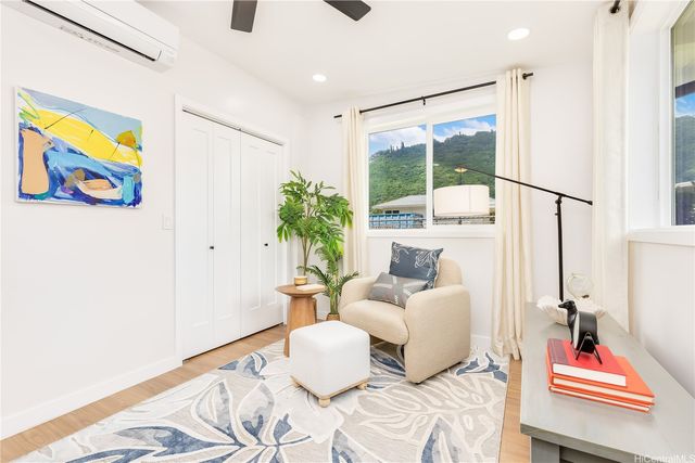 2846 Lowrey Avenue, Honolulu, HI 96822