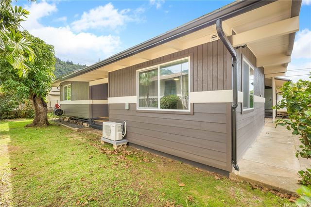 2846 Lowrey Avenue, Honolulu, HI 96822