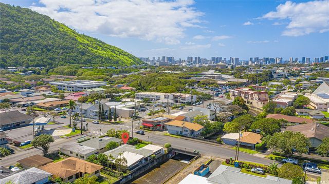2846 Lowrey Avenue, Honolulu, HI 96822