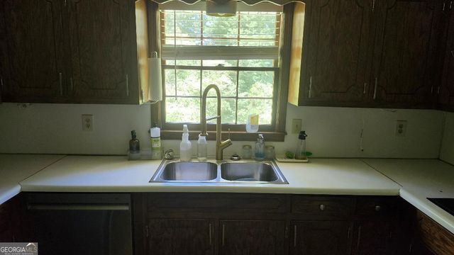 4456 Luxembourg Drive SW, Decatur, GA 30034