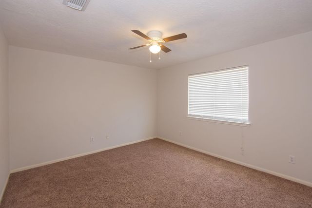 2207 Ames Street, Pearland, TX 77584