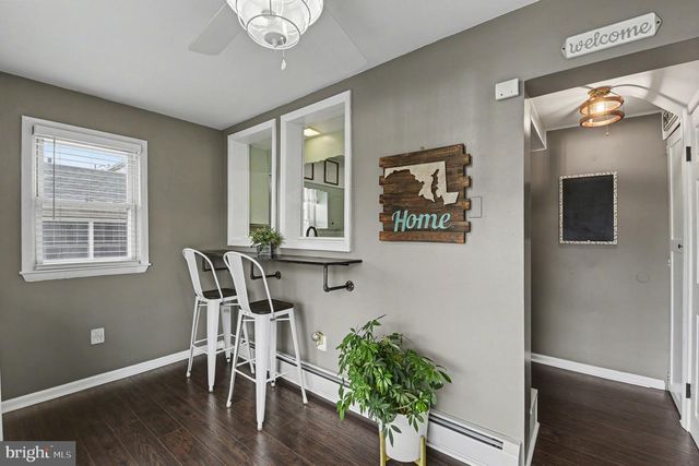 6807 N POINT RD, Sparrows Point, MD 21219