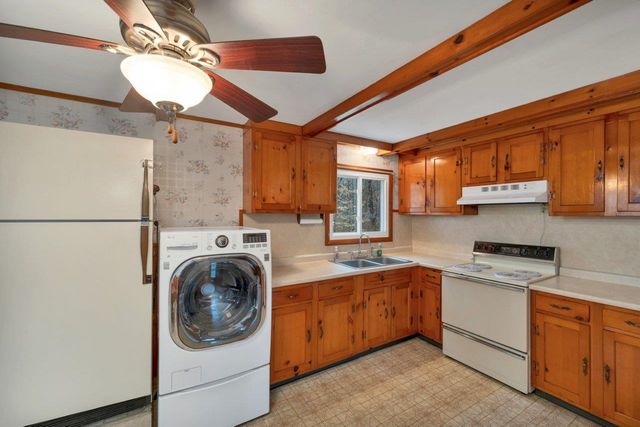 62 Highland Mountain Road, Northfield, NH 03276