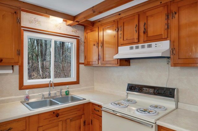 62 Highland Mountain Road, Northfield, NH 03276