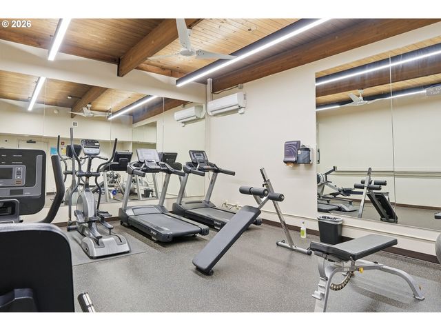 2221 Sw 1ST Ave 724, Portland, OR 97201