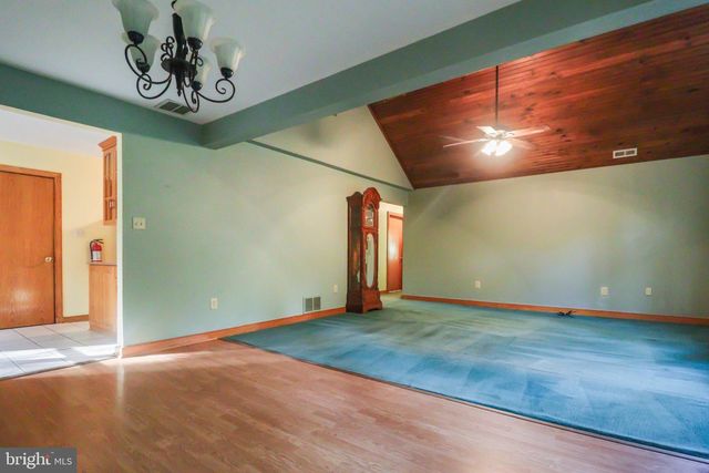 74 CEDAR RD, Pittsgrove, NJ 08318