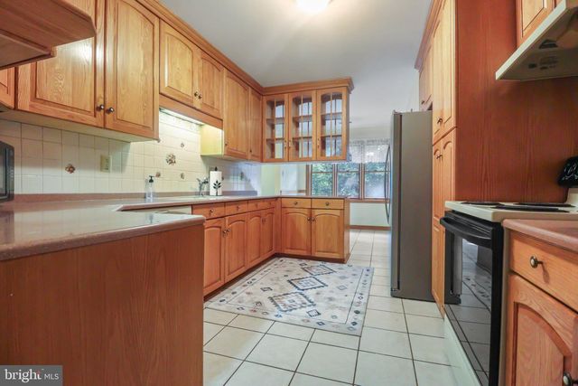 74 CEDAR RD, Pittsgrove, NJ 08318