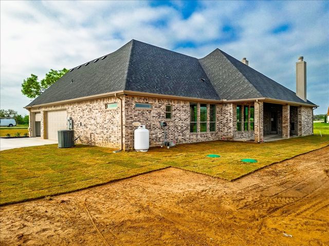 3031 Haylee Drive, Granbury, TX 76048