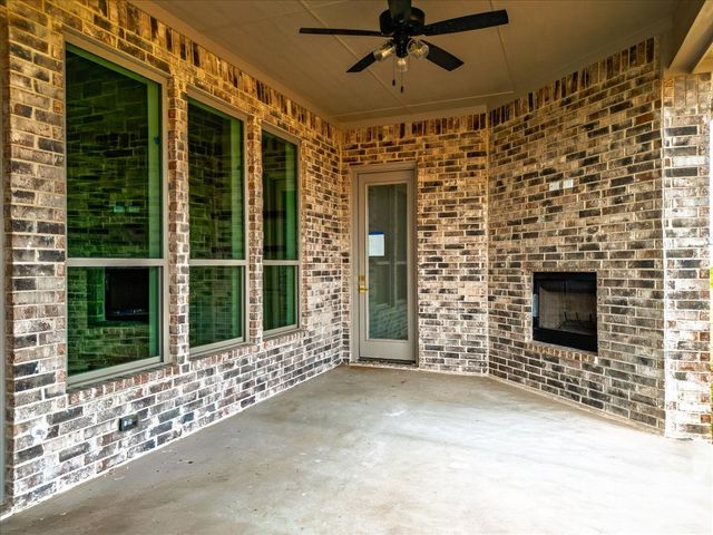 3031 Haylee Drive, Granbury, TX 76048