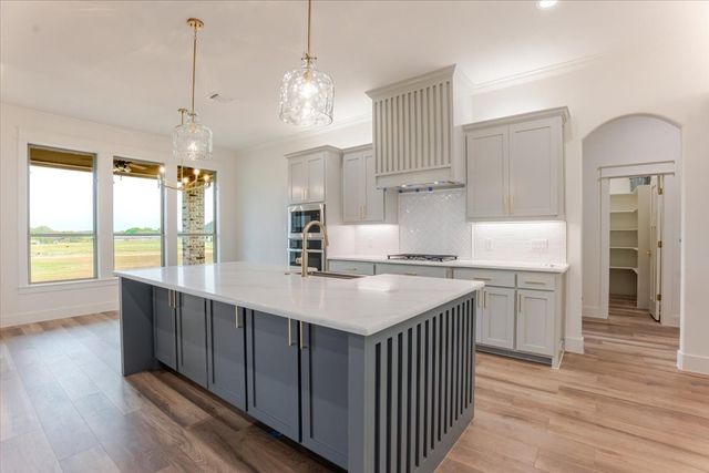 3031 Haylee Drive, Granbury, TX 76048