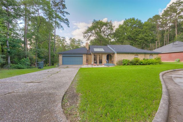 404 River Oaks Drive, Huntsville, TX 77340
