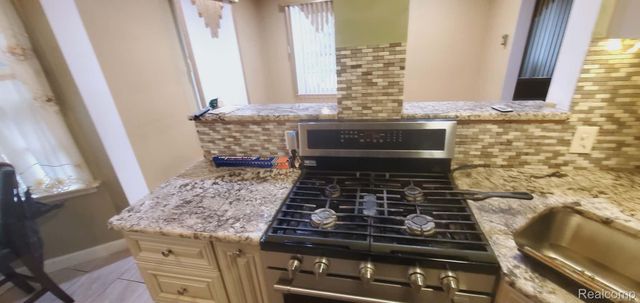 11334 Balfour Road, Detroit, MI 48224