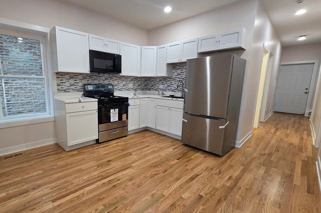 3516 W Polk Street, Chicago, IL 60624