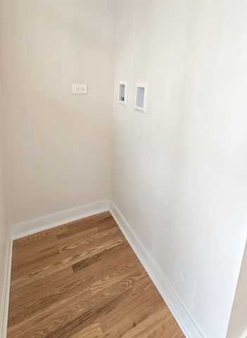 3516 W Polk Street, Chicago, IL 60624