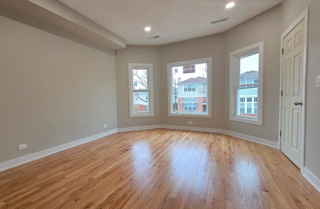 3516 W Polk Street, Chicago, IL 60624