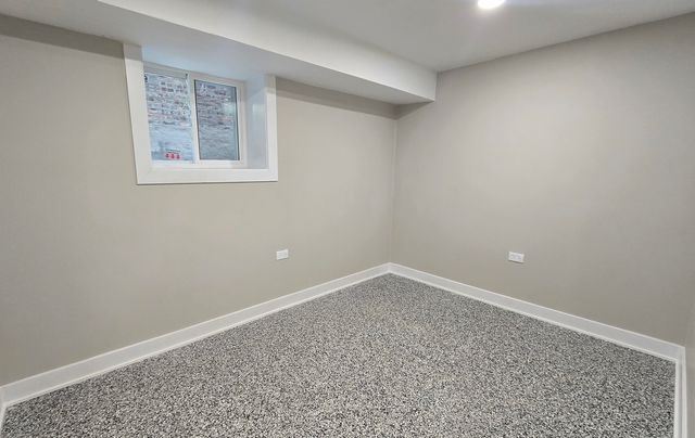 3516 W Polk Street, Chicago, IL 60624