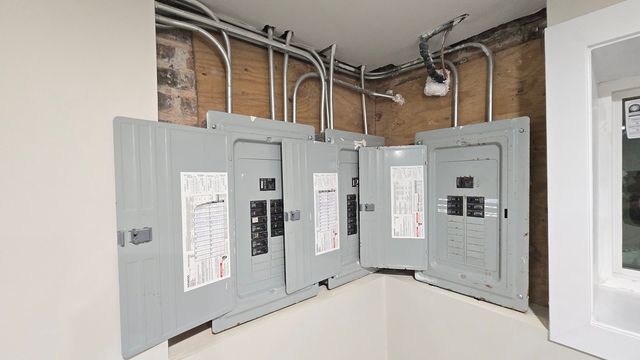 3516 W Polk Street, Chicago, IL 60624