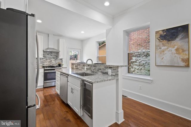 1620 HOLLINS ST, Baltimore, MD 21223