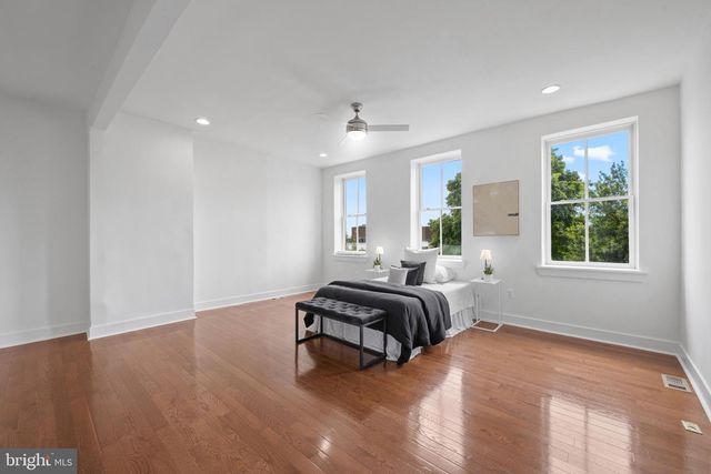 1620 HOLLINS ST, Baltimore, MD 21223