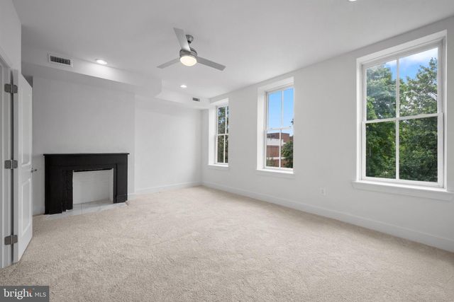 1620 HOLLINS ST, Baltimore, MD 21223