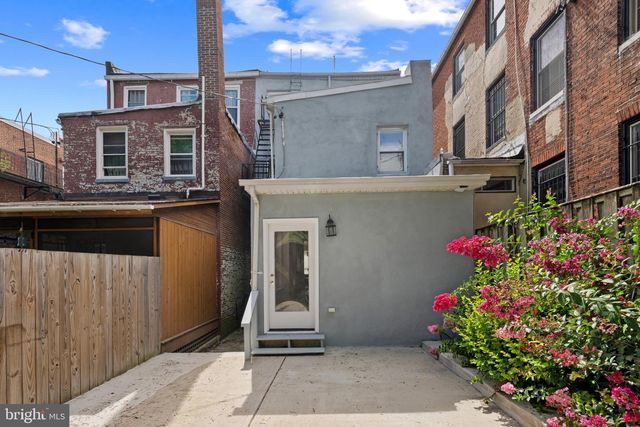 1620 HOLLINS ST, Baltimore, MD 21223