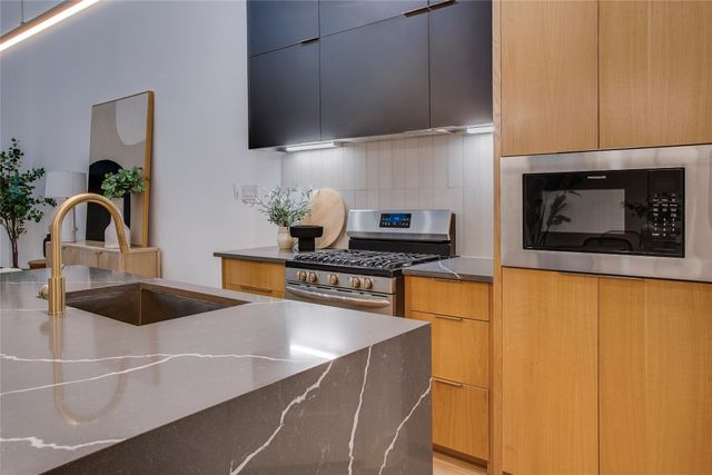 2313 S Vernon Avenue, Dallas, TX 75224