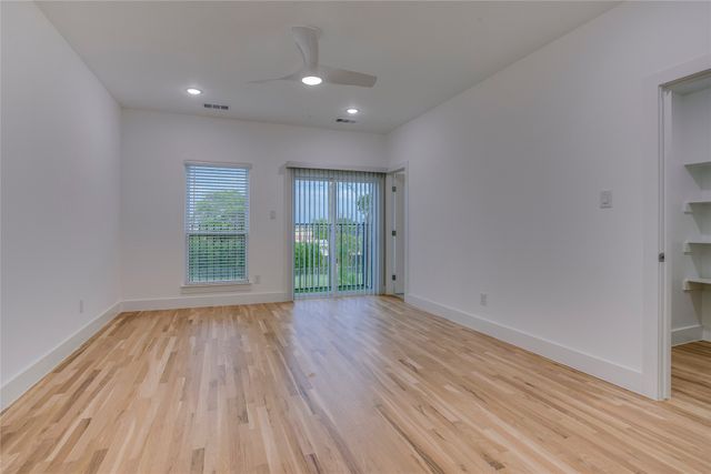 2313 S Vernon Avenue, Dallas, TX 75224