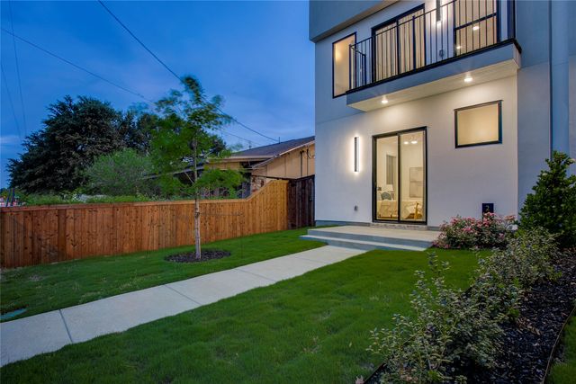 2313 S Vernon Avenue, Dallas, TX 75224