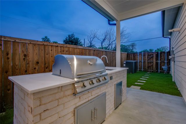 2313 S Vernon Avenue, Dallas, TX 75224