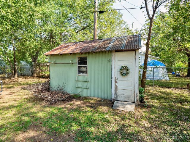 1010 Burch Street NW, Ardmore, OK 73401