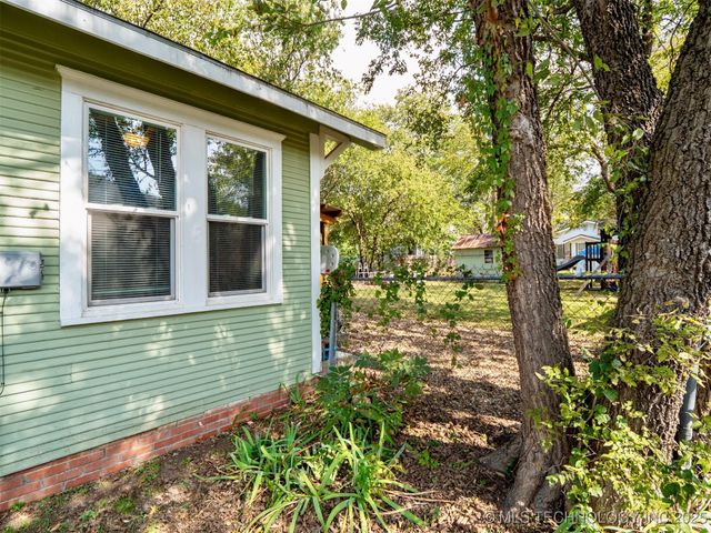 1010 Burch Street NW, Ardmore, OK 73401