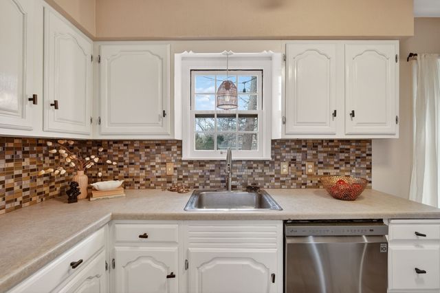 1534 41st Street, Des Moines, IA 50311