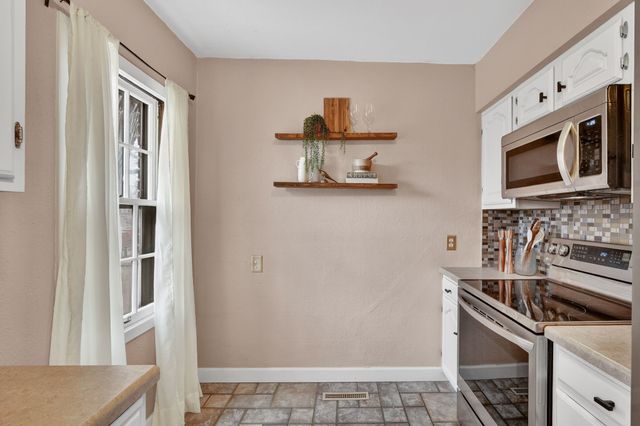 1534 41st Street, Des Moines, IA 50311