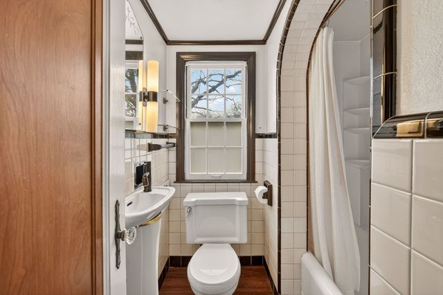 1534 41st Street, Des Moines, IA 50311